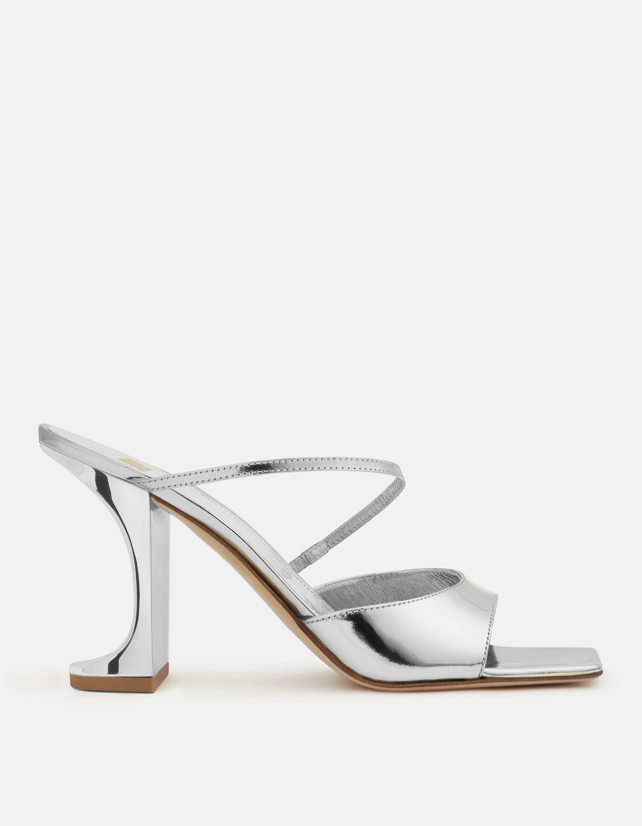 ARNO SANDAL
