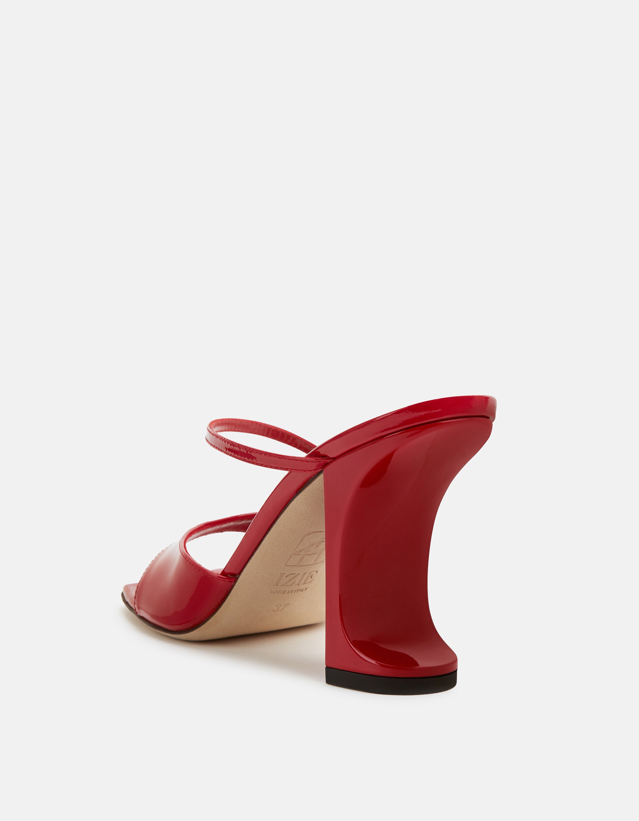 ARNO SANDAL – IZIE