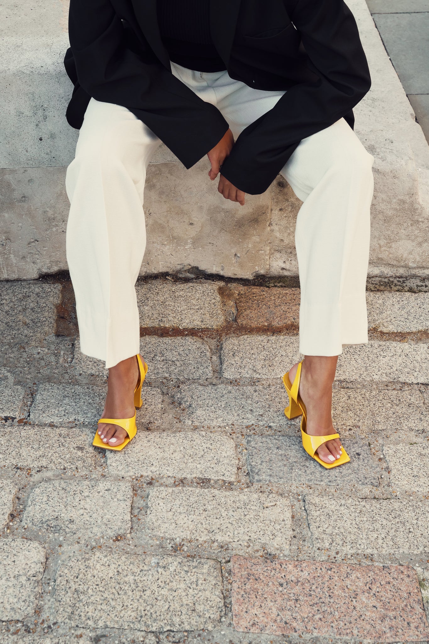 PORT SANDAL – YELLOW